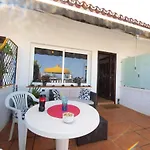 Blue Horizon Apartment *